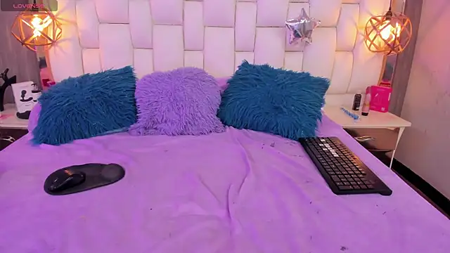 Foxxy_Doll Live XXX-chat