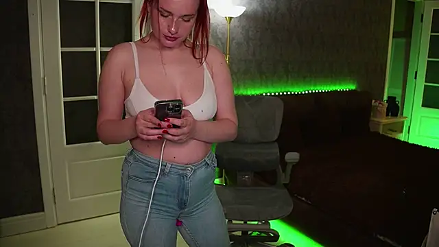 Chat XXX Live LisaElfy