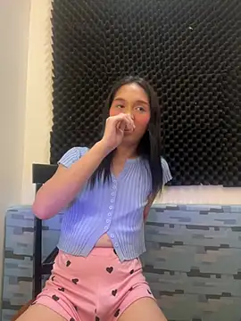 goddess_athena69 Adlı Modelin Web Kamerası Şovu