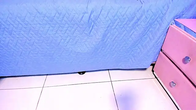 Chat XXX ao vivo de LillyCandy