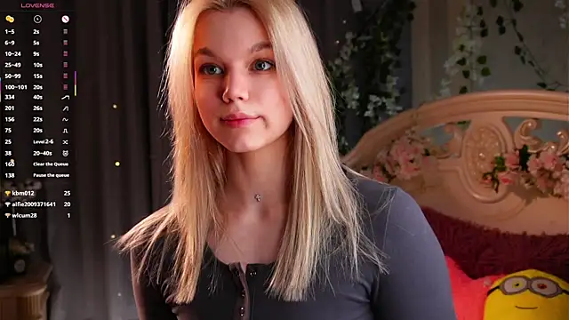 EdlinAlliston Live XXX Chat