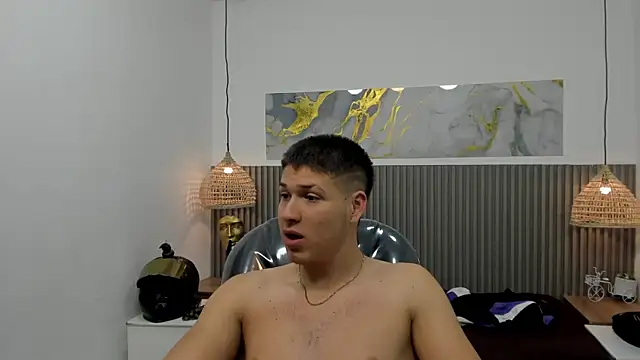 AlessandroFranco 即時 XXX 聊天