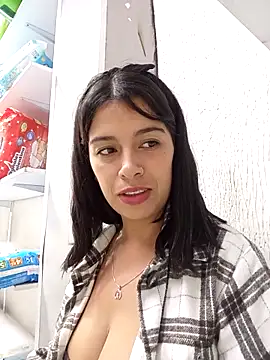 Nathaly_12 ওয়েবক্যাম শো