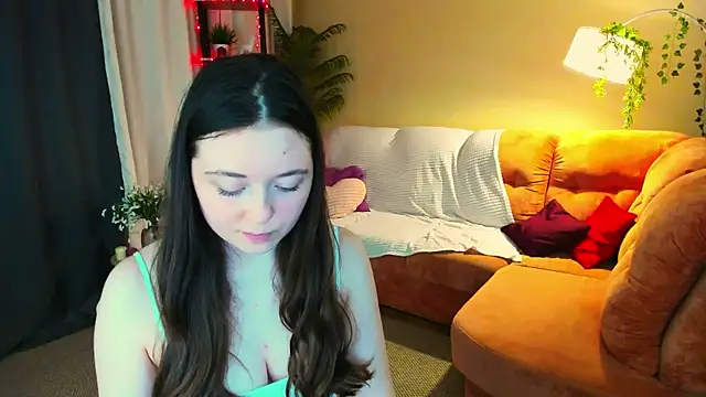 AlluringLookk – webcam-show