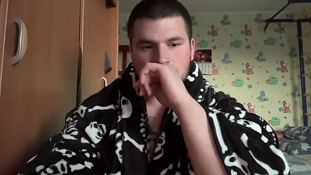 chiraq1945 élő XXX-chatje