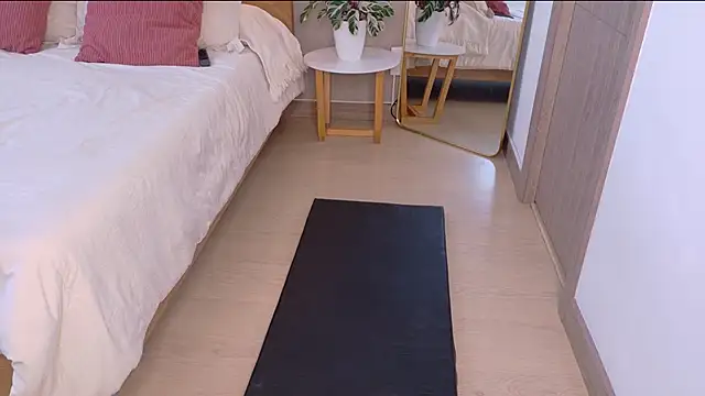 دردشة sarah_rayy الجنسية المباشرة