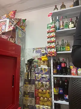 Chatroom XXX en direct de Sara_fun