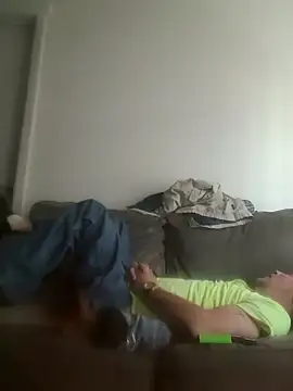 yourMasterisBored: διαδικτυακό σόου στην κάμερα