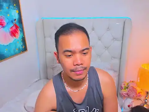 AsianZero: απευθείας συνομιλία ΧΧΧ