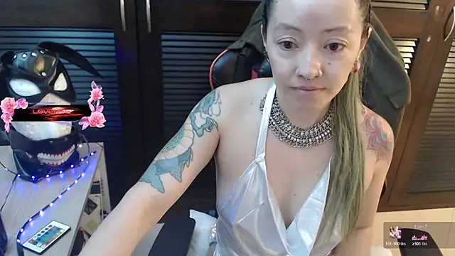 Chat XXX en directo de pink-2022