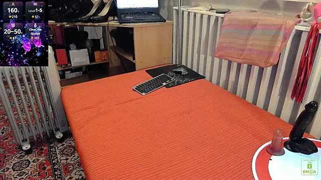 SissyLunaCD 在線直播表演