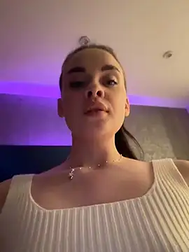 KristiRich 라이브 XXX 채팅