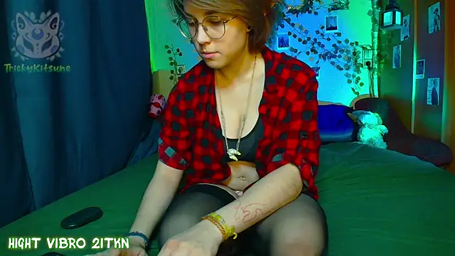 TrickyKitsune 现场XXX聊天