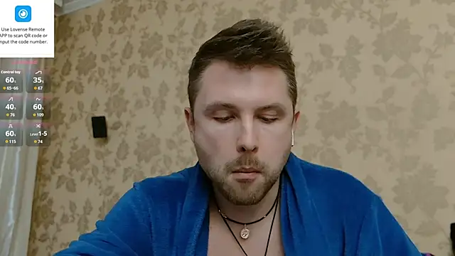 XXX chat uživo modela MartinBrandon