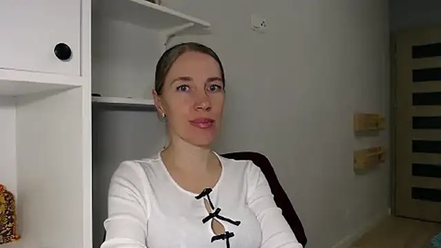 Javelinka élő XXX-chatje