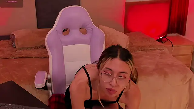 yeye_sweet_: απευθείας συνομιλία ΧΧΧ