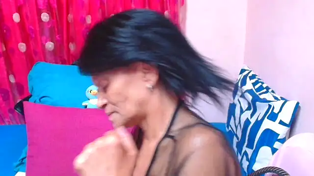 SLUTTYROXY Live XXX-chat