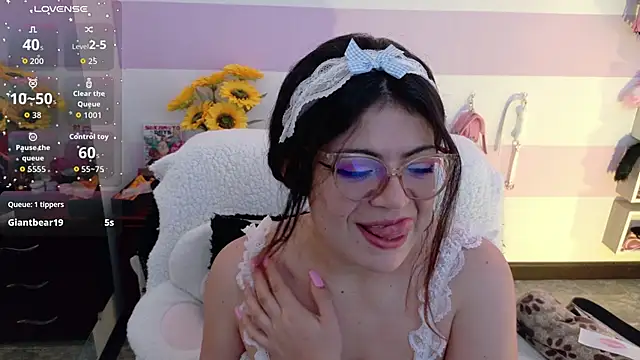 Онлайн чат XXX Catwhite_