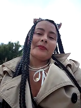 bellapaty Adlı Modelin Canlı XXX Sohbeti