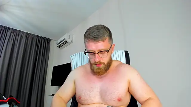 Findom_guy 即時 XXX 聊天