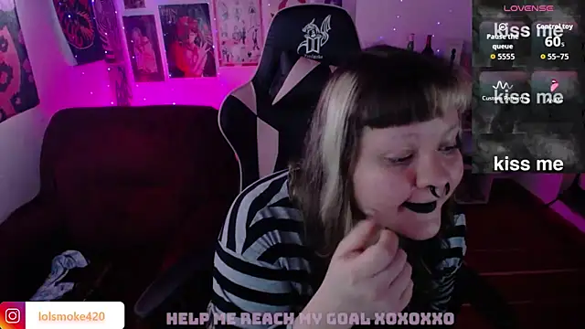 Bdsm_and_fries live XXX chat