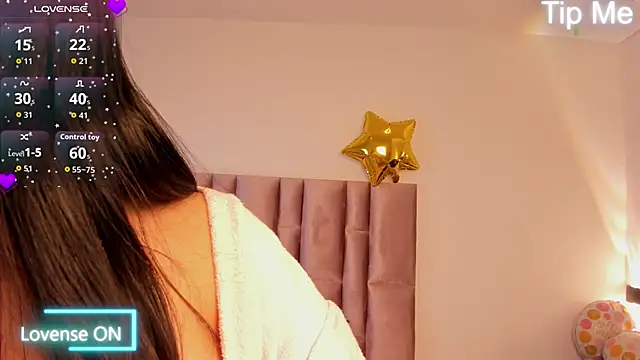 Živý XXX chat NikyBrookss