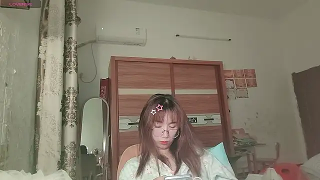 แชท XXX สดของ Lili_666