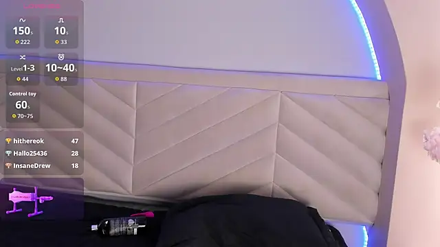 Chat +18 de Bella_Williiams ao vivo