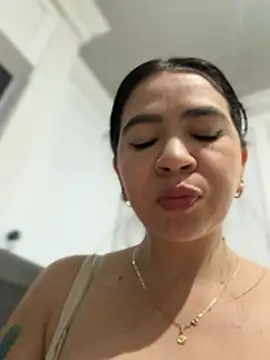 Gringo_XXX_Latinaのウェブカメラショー