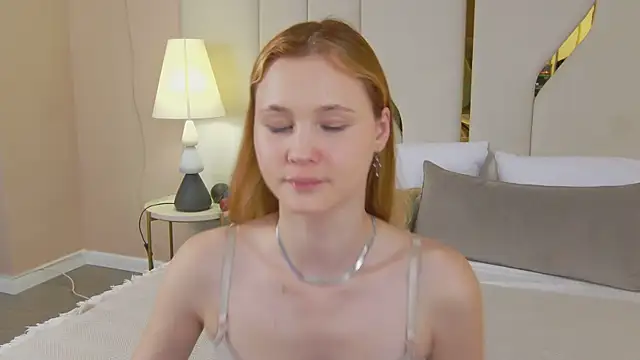 AmeliRoyse Adlı Modelin Canlı XXX Sohbeti