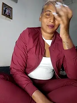 Chat XXX ao vivo de Goodgirlsue_77