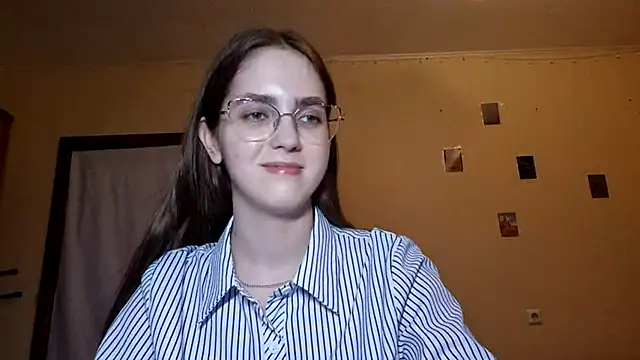 Chatroom XXX en direct de Katelemon