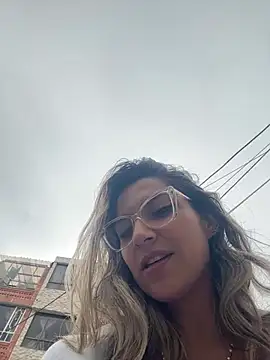 Isabella_varella-'s Webcam Show