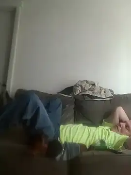 yourMasterisBored: вебкам-шоу