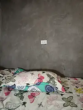 Czat XXX na żywo – _Estrellita_