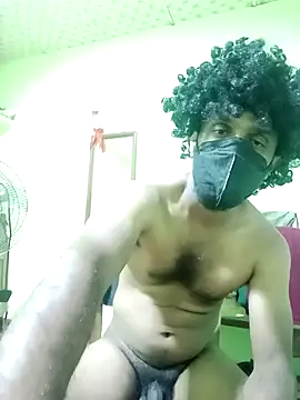 hotblack7 Show in webcam