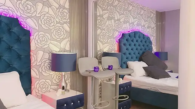 MarilynFooxn Live XXX chat