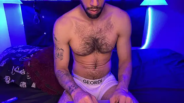 Karim_mansur Adlı Modelin Canlı XXX Sohbeti