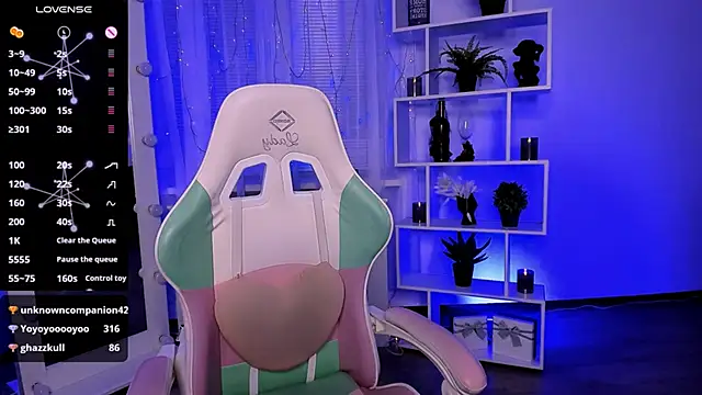 _Rein_ramm élő XXX-chatje