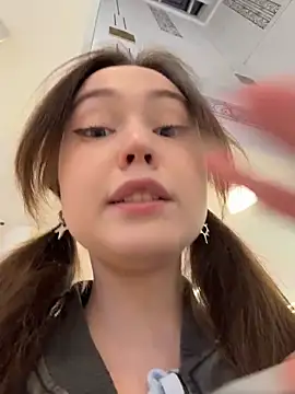 Peachy_Dream webkamerás műsora