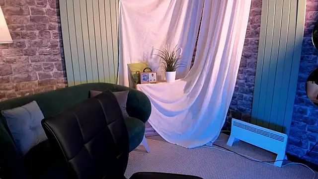 museofmind's Live XXX Chat