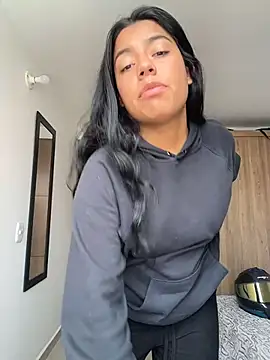 Czat XXX na żywo – Laia_white