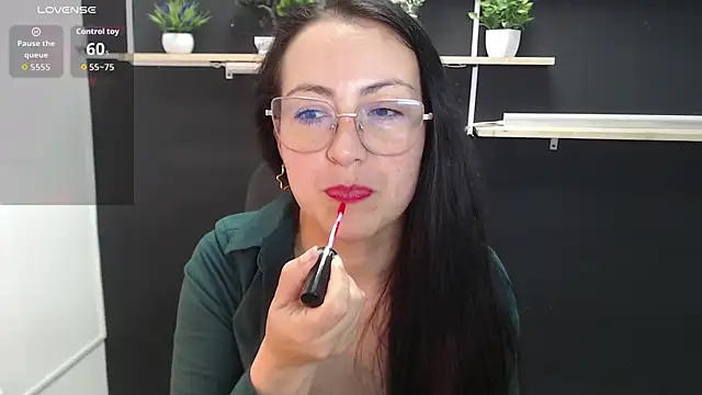 Chatroom XXX en direct de Lauryn_Jones