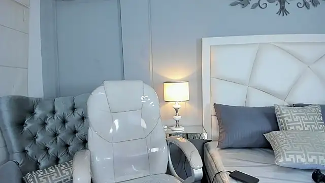 Chat XXX en directo de SiaRose