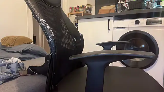 nanaisbackk Pertunjukan Webcam