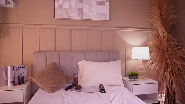 curvyliciousss Show in webcam