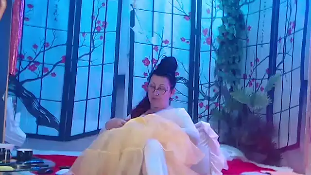 دردشة NightOrhideya الجنسية المباشرة