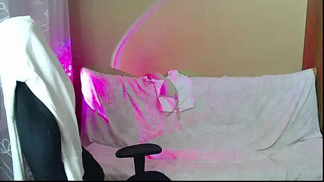 Effy__Stoner – Naživo XXX chat