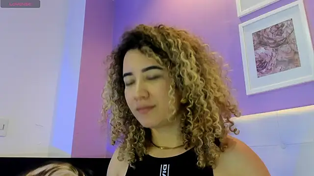 Charlotte11-11 Chat XXX in diretta