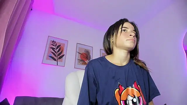 Chat +18 de Mia_Luna ao vivo